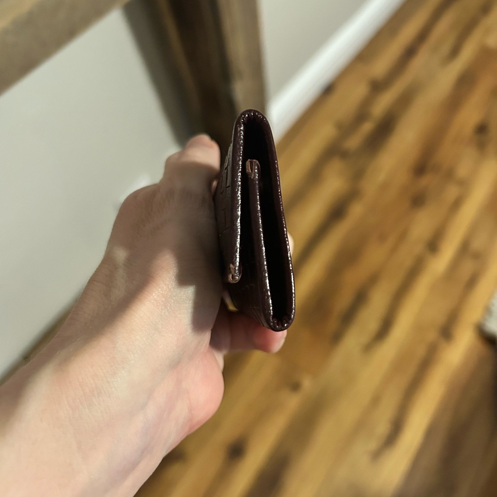 Vintage St Dennis burgundy leather key case model No. 151, featuring 6 hooks - Picture 9 of 12